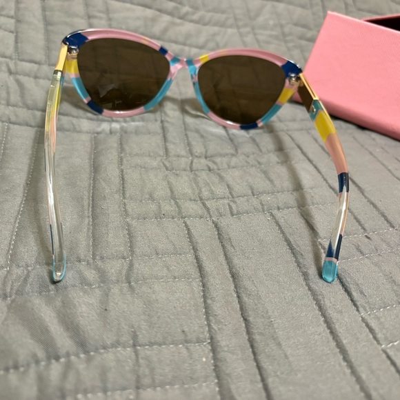 Prive Revaux Striped Frame Cat’s Eye The Timeless Sunglasses - Picture 5 of 9